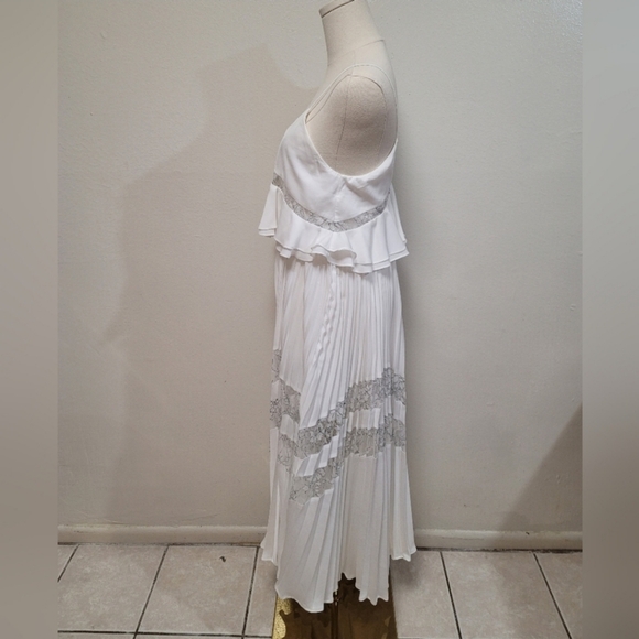 Self Portrait Amelia Pleated Lace Dress Size 6 - Picture 5 of 8